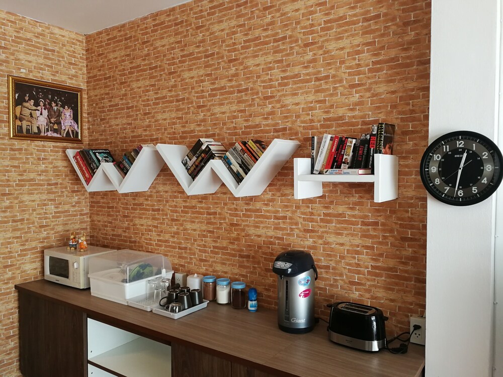 Fplusf hostel thailand