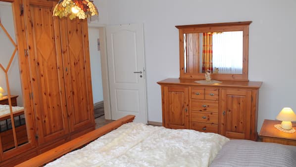 1 Schlafzimmer, Bügeleisen/Bügelbrett, WLAN, Bettwäsche