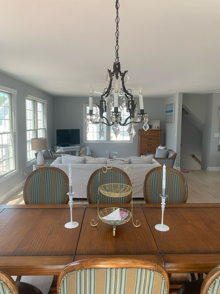 Shores, Rhode Island Summer Rental, Great Waterviews, Walk To