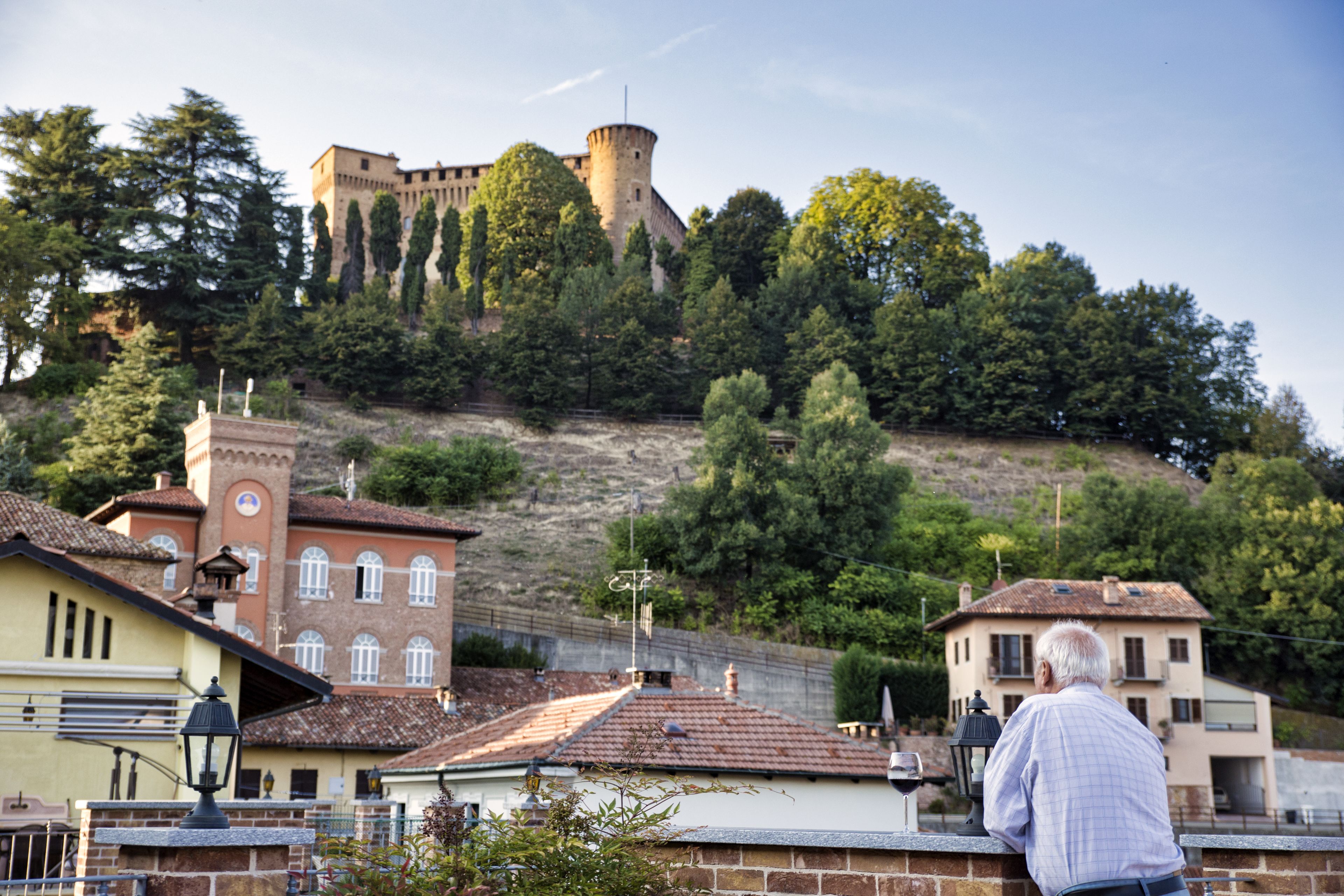 Rocche Di Montexelo - Casa Vacanze in Monticello d'Alba in Monticello D'Alba, Italy
