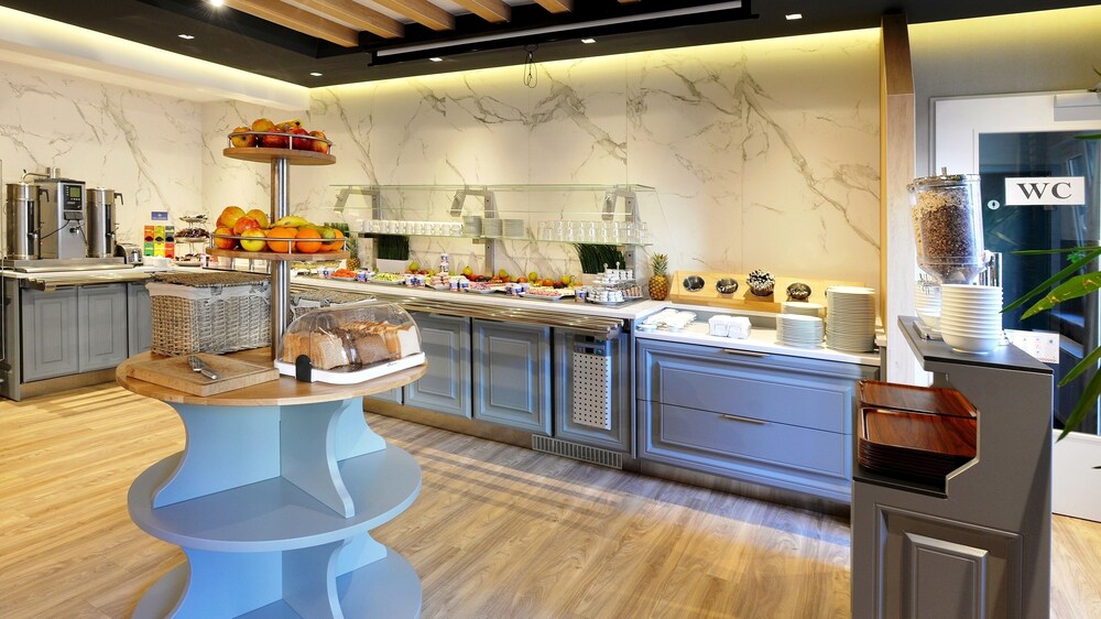 St Joseph Hotel Hamburg St Pauli Kiez Reeperbahn In Hamburg Hotel Rates Reviews On Orbitz