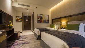 1 bedroom, minibar, in-room safe, desk