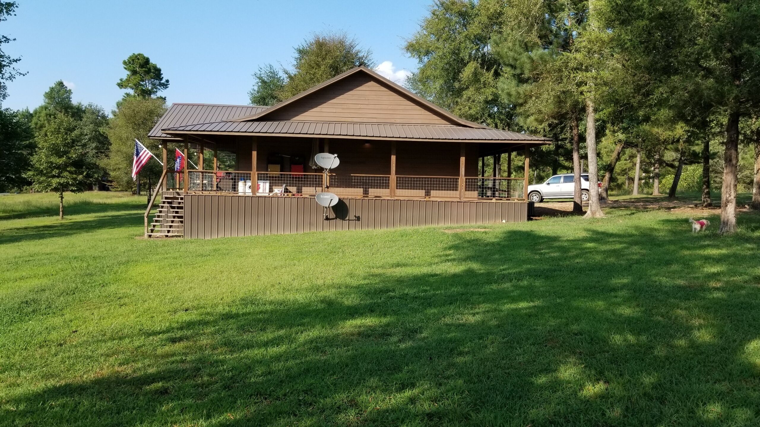 Luxury Cabin On The Little Missouri River Boasting Ten Acres Of