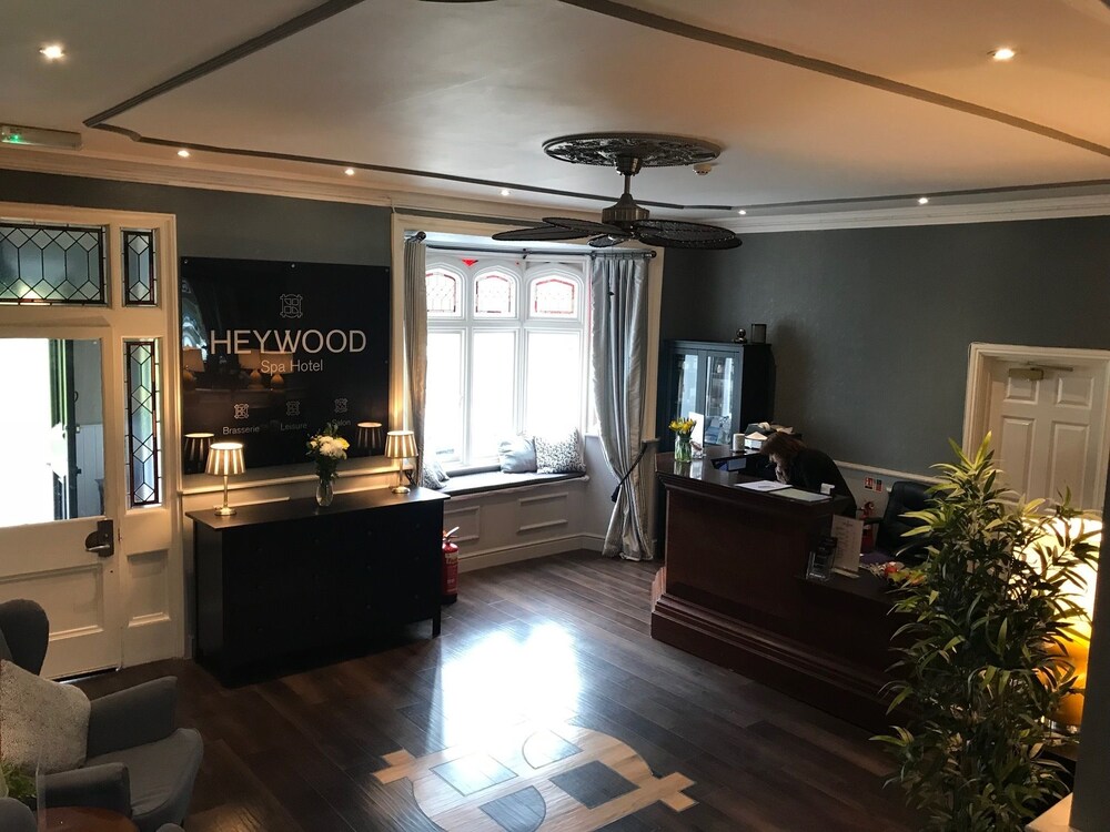 Heywood Spa Hotel Tenby 2018 Reviews Booking Expedia My Hotel Front Reception Check In Out Kiosk