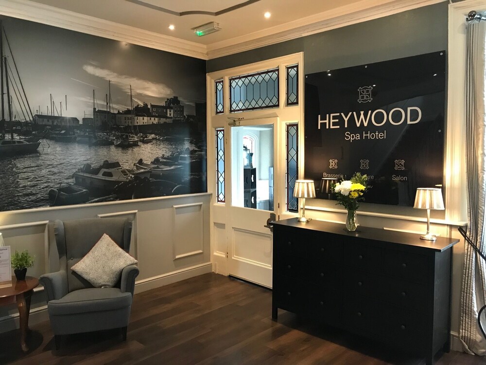 Heywood Spa Hotel Tenby 2018 Reviews Booking Expedia My Hotel Front Reception
