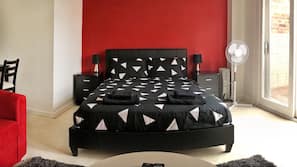Iron/ironing board, free WiFi, linens
