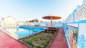Indoor pool, outdoor pool