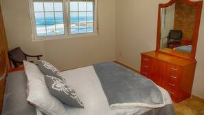 Wifi gratis, ropa de cama, acceso en silla de ruedas