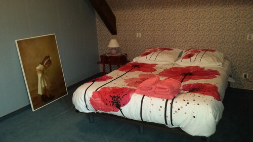 Saint Cyprien Sur Dourdou Hotels From 53 Hotel Deals Travelocity