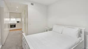 1 bedroom, iron/ironing board, bed sheets