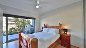 2 bedrooms, iron/ironing board, linens
