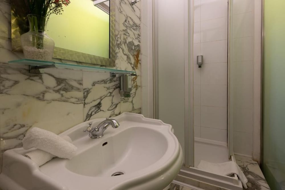 Foto - Black Star Suites