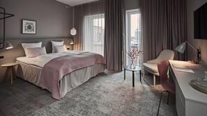 In-room safe, desk, free WiFi, wheelchair access