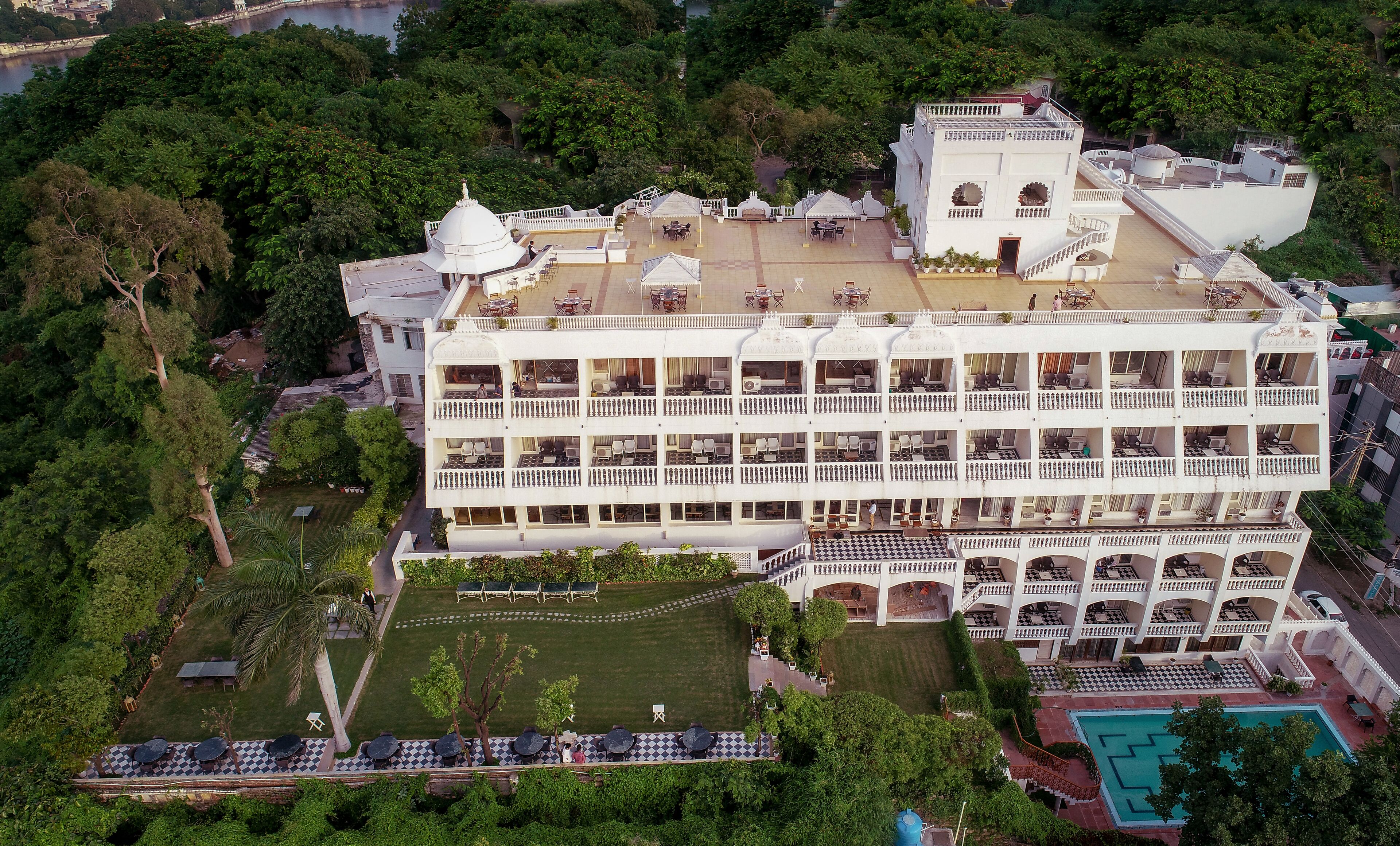 Hotel Hilltop Palace In Udaipur India Expedia
