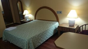 Minibar, desk, free WiFi, bed sheets