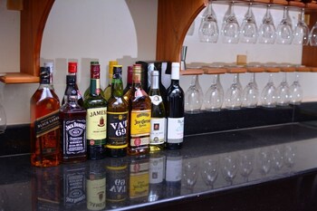 Mak Queen Hotel Kampala 2020 Room Prices Reviews Travelocity