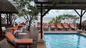 Outdoor pool, sun loungers