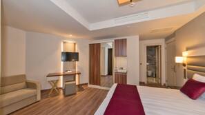 Minibar, in-room safe, desk, soundproofing