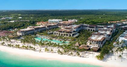 Lopesan Costa Bávaro Resort Spa & Casino - All Inclusive