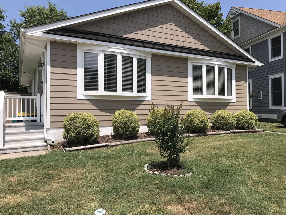 LINENS INCLUDED!!!***. REHOBOTH BEACH SOUTH Country Club Estates. Enjoy