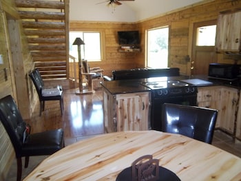 Post Office Ranch Log Cabin Grizzly Adams Family Friendly Rates