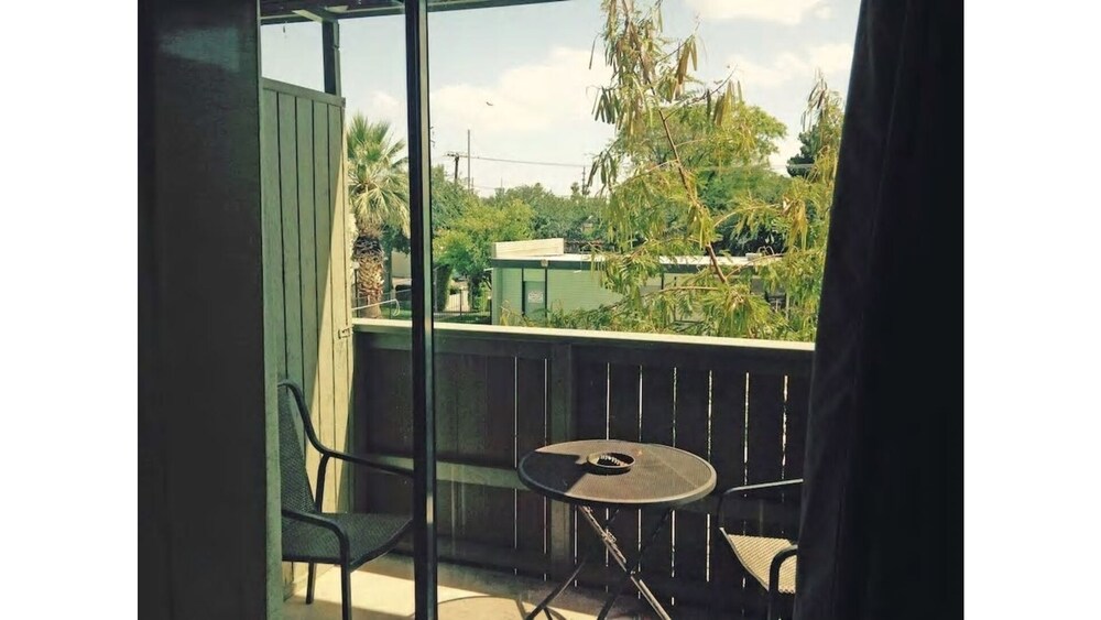 Apartment for Rent Central Phoenix Fully Furnished