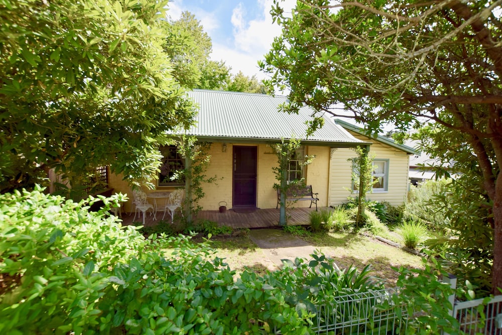 Waragil Cottage – Original Settlers Home