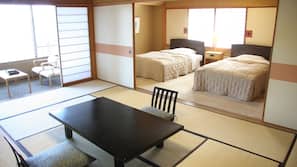 Down comforters, minibar, desk, free WiFi