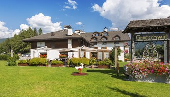 Hotel Gratschwirt Dobbiaco 2019 Room Prices Reviews