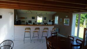 In-room dining