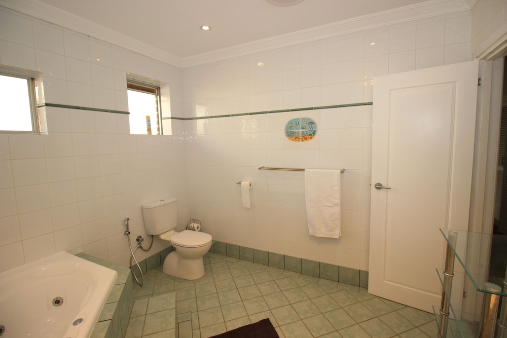 Swan View Family Home