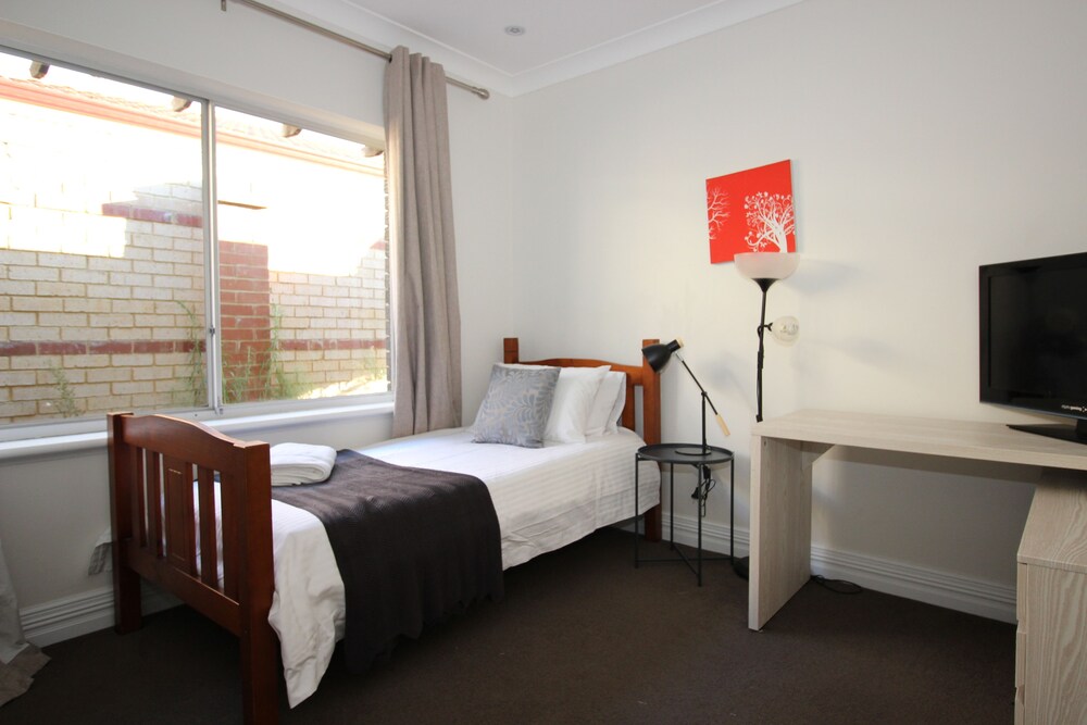 Swan View Family Home