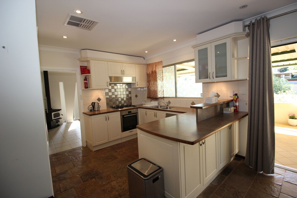 Swan View Family Home