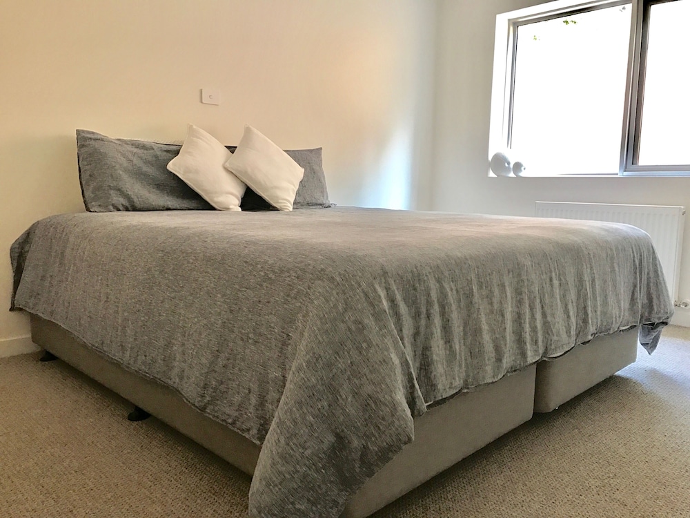 Spacious and Stylish Winter Accommodation Ideal for ski Holiday!