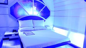 Desk, free WiFi, linens