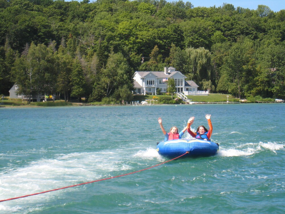 Waterfront on Lake Leelanau with Dock; Walk to 4 Tasting Rooms; Yard & Firepit