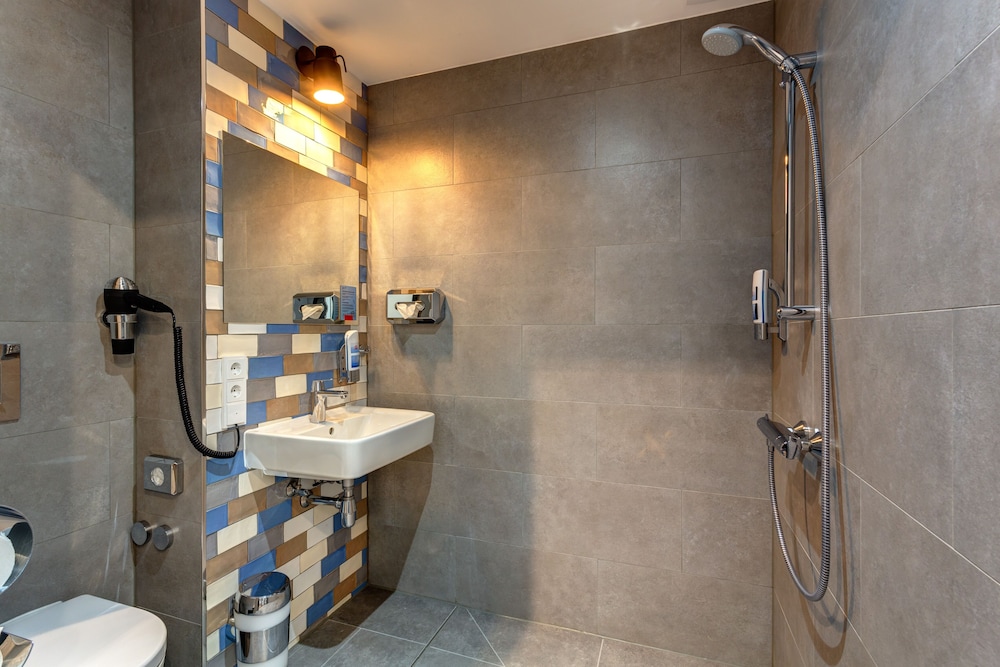 Foto - MEININGER Hotel Berlin Tiergarten