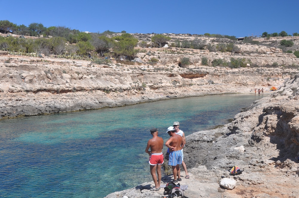 Camping La Roccia Lampedusa Italia Expediait