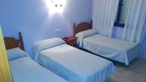 Cortinas opacas y wifi gratis