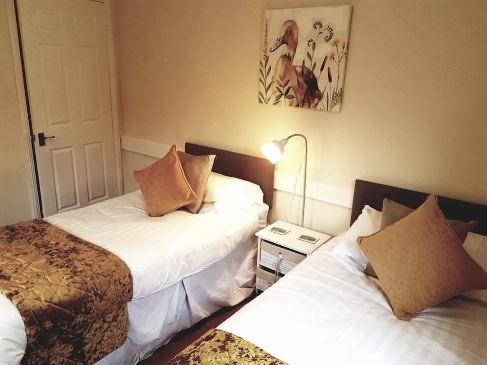 Lake View Villa - Rosecraddoc Manor