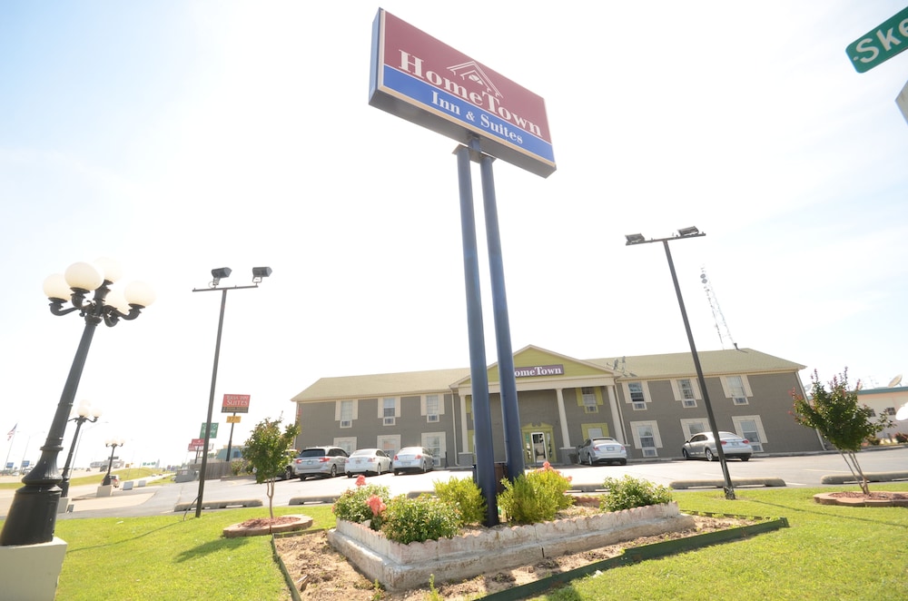 Hometown Inn & Suites