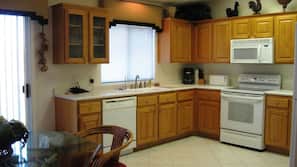 Fridge, oven