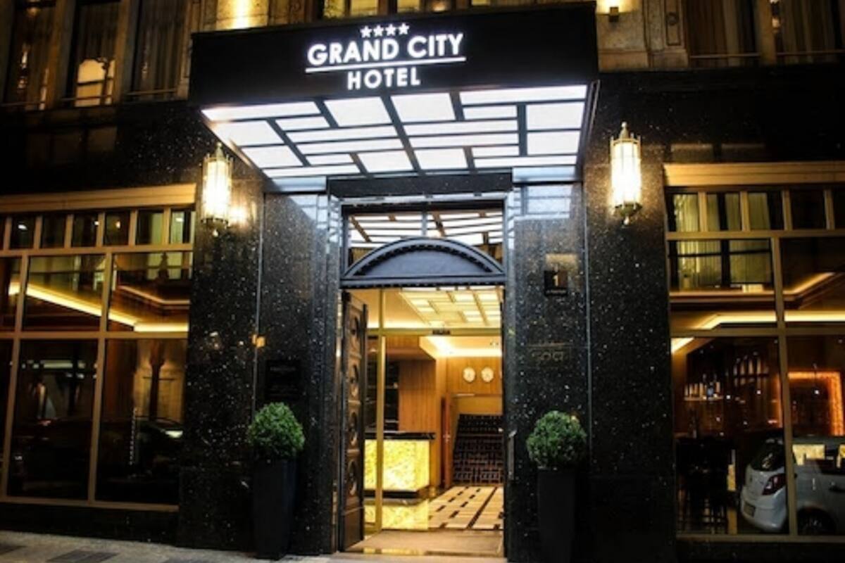 グランド シティ ホテル ヴロツワフ 口コミ 部屋写真 料金 お得情報 エクスペディア