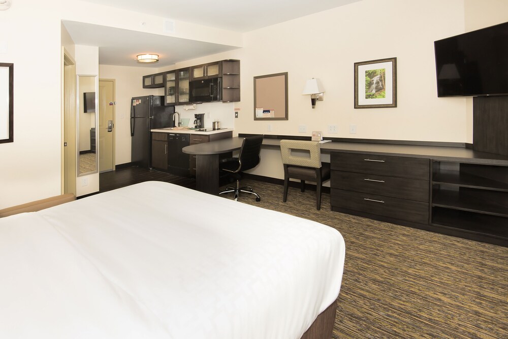 Candlewood Suites Ft Walton Bch - Hurlburt Area, an IHG Hotel