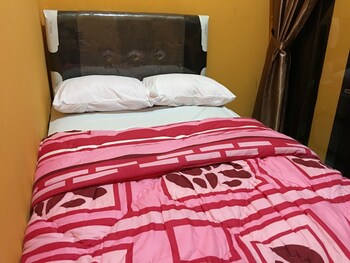 Aini homestay indonesia