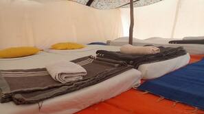 Wifi gratis y ropa de cama
