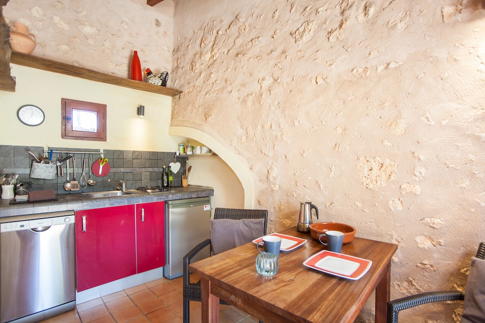 Photo - Can Pina - Eco Groc -