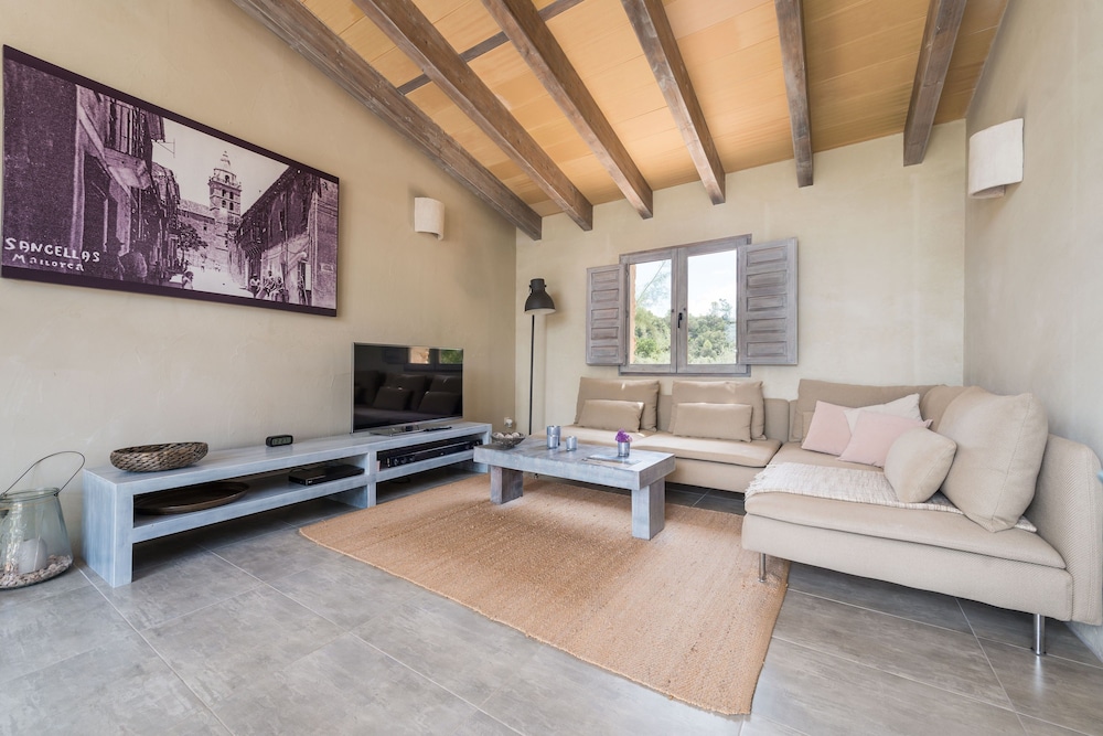 Photo - Can Pina - Eco Pina -