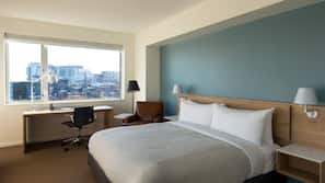 Premium bedding, in-room safe, desk, iron/ironing board