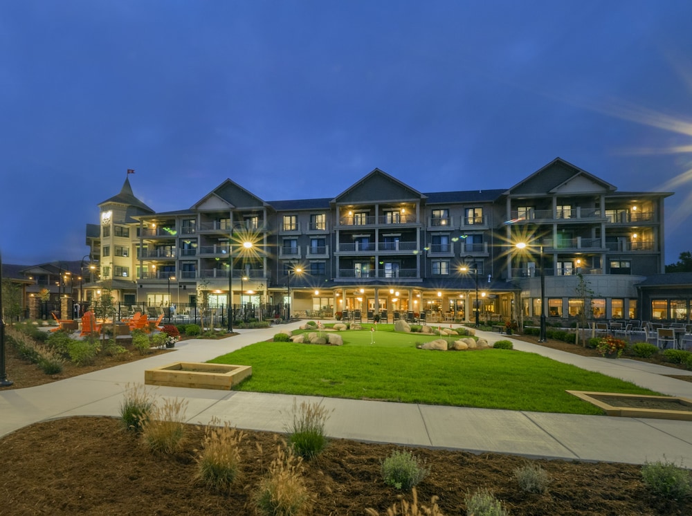 Chautauqua Harbor Hotel Jamestown in Celoron Best Rates & Deals on